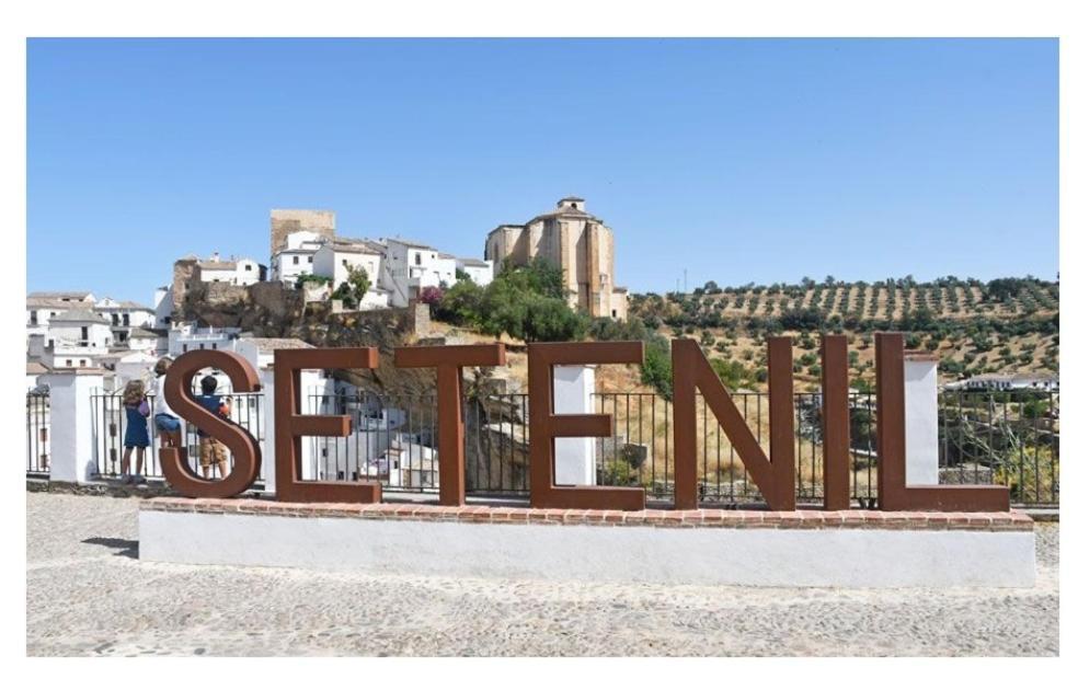 Apartamento La Medina Baja Setenil De Las Bodegas Exterior foto