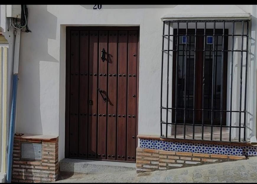 Apartamento La Medina Baja Setenil De Las Bodegas Exterior foto